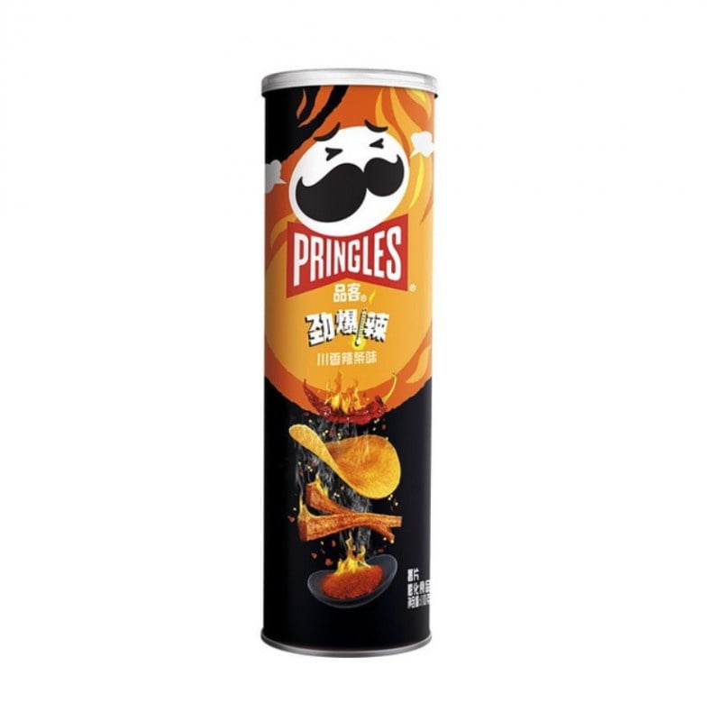 Pringles Sichuan Spicy Strips 110g Packung mit würzigen, scharfen Asia-Chips in Streifenform